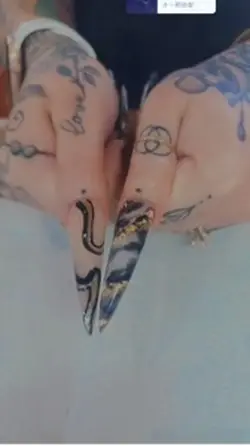 Christina nails 