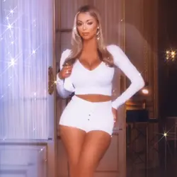 sexy Latina fashion