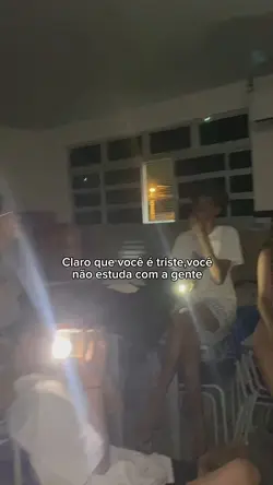 Resenha no colégio 