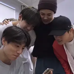 bts react 