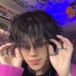Toshi🖤