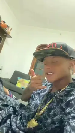áudio estourado 