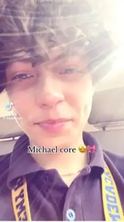 Michael core😍😍