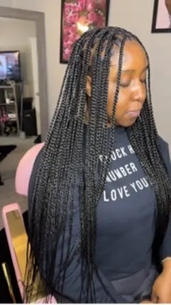 Small knotless 😍😍😍
