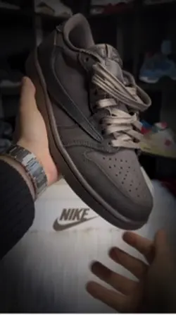 Travis 1s