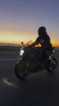 Biker clips