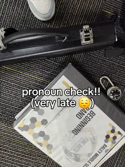 pronoun check!!