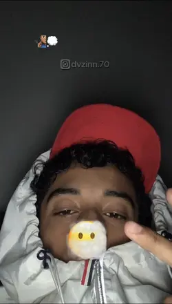 vs🧏🏽‍♂️💭
