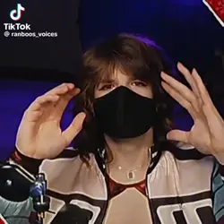 <3