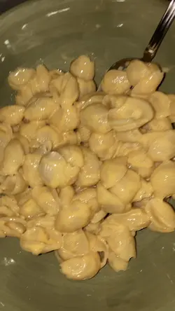 Mac n cheese😋