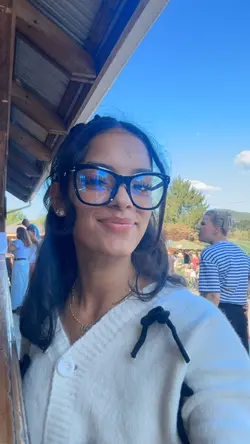apple picking🍎