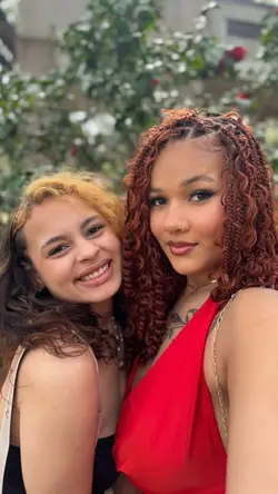 Galentines👩🏽‍❤️‍💋‍👩🏻