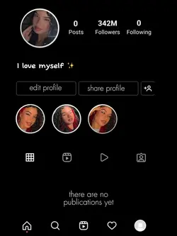 Stories 🤍•