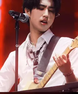 Not mine/Hannieeee 