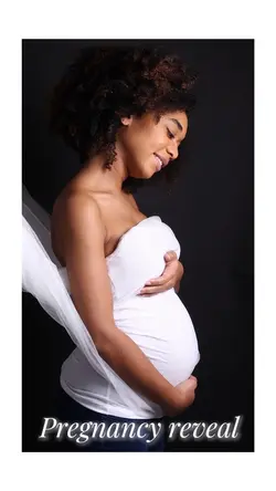 Pregnancy reveal 