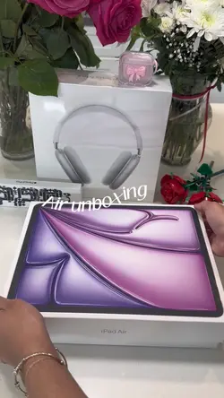 Unboxing iPad Air