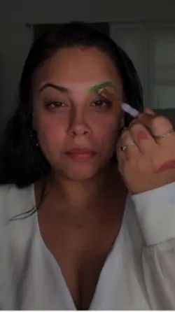 THE JOKER MAKEUP