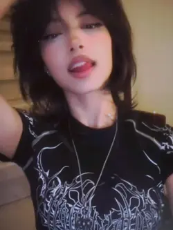 GOTH GIRLSSS!!!❤️❤️❤️