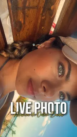 LIVE PHOTO