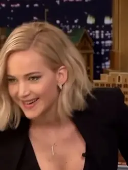 Jenifer Lawrence 