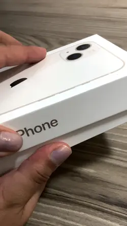 Unboxing Iphone