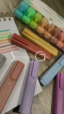 Stationery Girl
