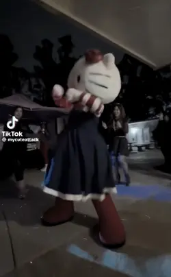 HELLO KITTY