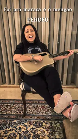 Mari Fernandes 