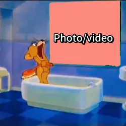 Jerry taking a bath😂