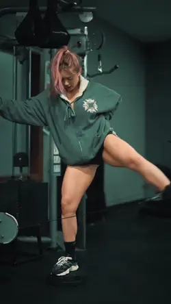 GYM & FITNESS 