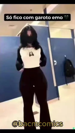 Só fico com emo