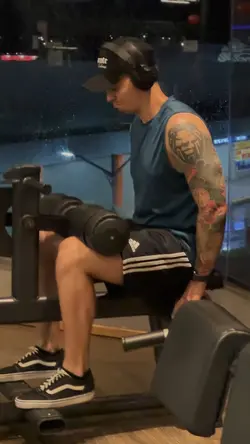 Gym fitness 