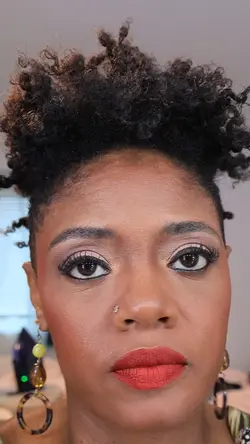 Apply foundation