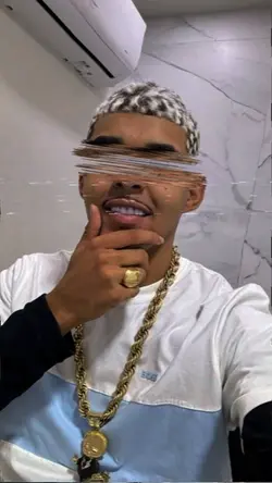 o bico cresce o olho