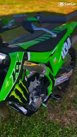 Peekaboo dirt bike🫣