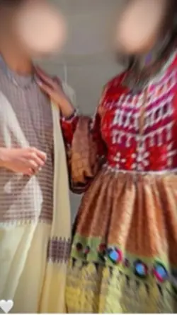 سفیدی گردنش🤍