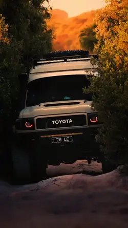 TOYOTA »2CLiP«🎞️♟️