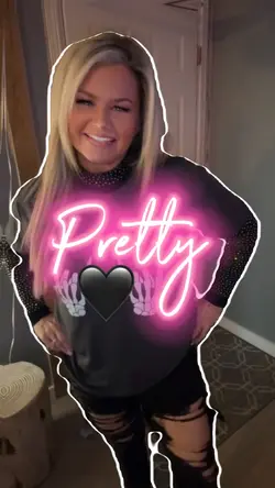 Pretty 🖤
