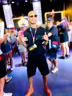 GIF DANCE