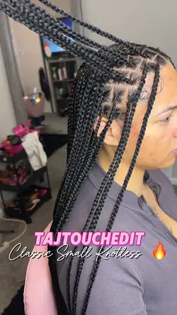 Small knotless 😻