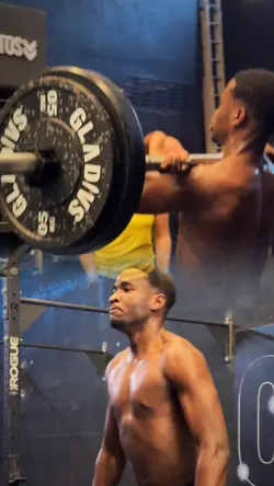 CROSSFIT/ACADEMIA