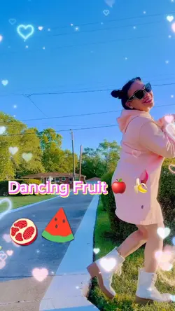 Dancing fruits 