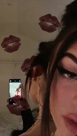 Beijinhos na foto 💋