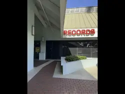 Store Vlog