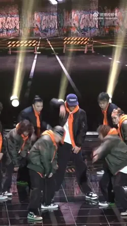 yibo dance 