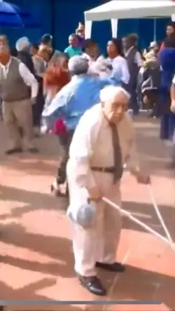 Old man buggy