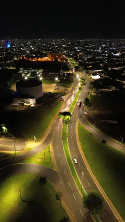 Voo sobre a cidade