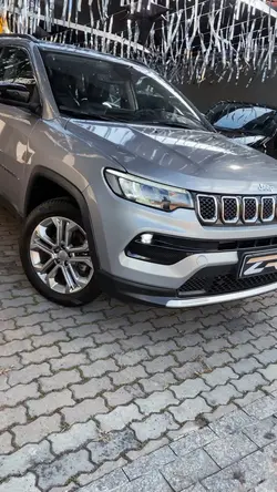 Jeep edição top
