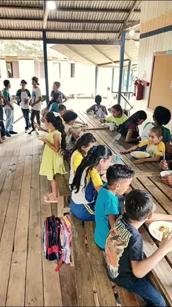 Alunos na Escola