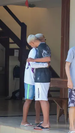 Irmão de outra mãe!